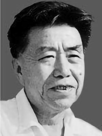 延安公仆典范！刘秉温，扎根陕北、实干为民的老一辈革命干部
 
刘秉温，1912年
