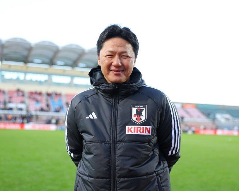 サッカー日本代表 【大岩刚基本确认将接任日本队主帅】据多家日本媒体报道，日本足协