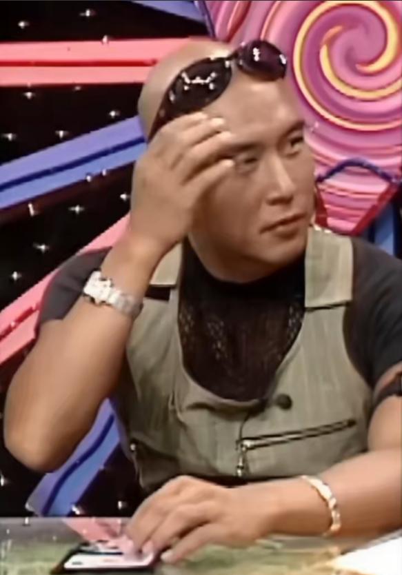 具俊晔这事儿，做得实在太不体面了。最近他在韩国上节目，公开了二十多年前和大S在韩