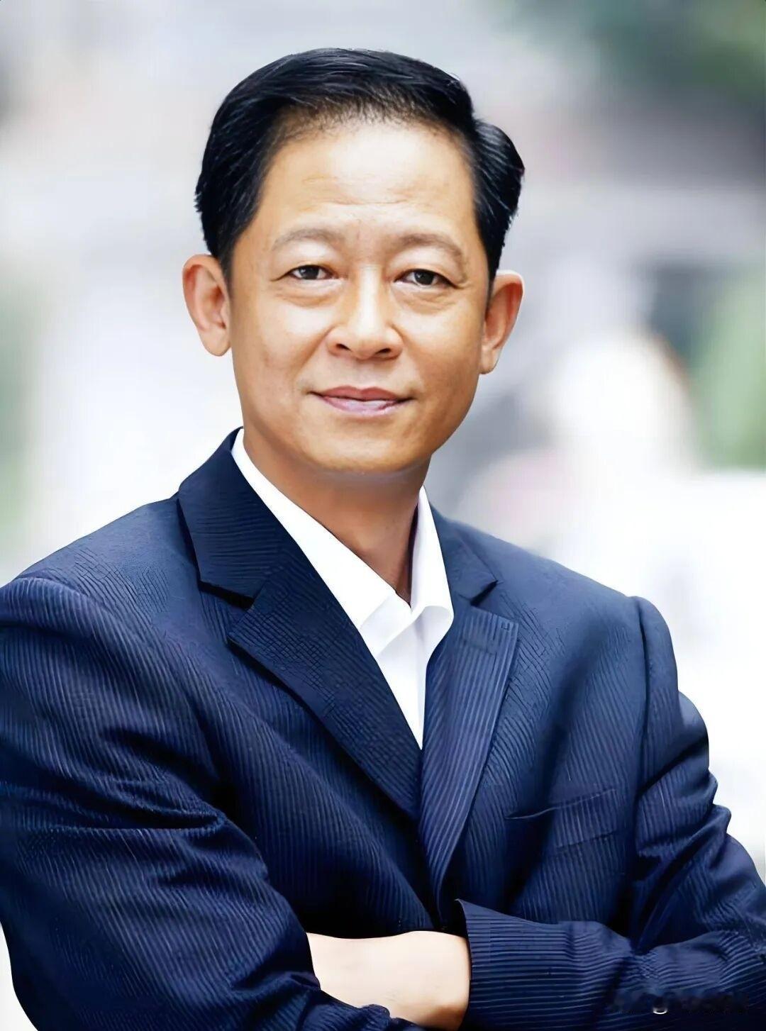 王志文说“脸不脸的”，
我深有体会。
这年头，最准的“照妖镜”就是借钱。

平常