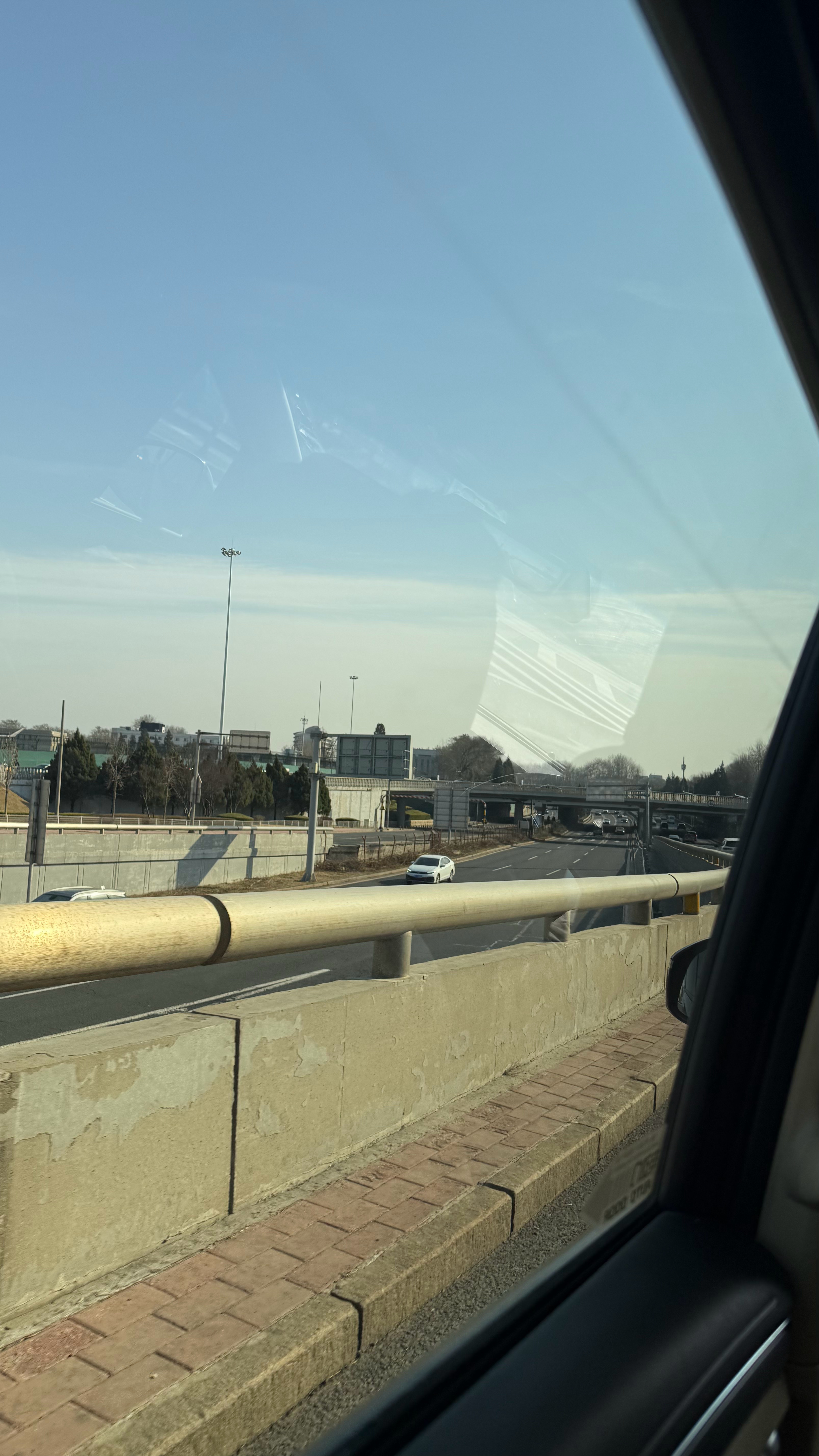 这个月第三次进京了天气不错🌞 