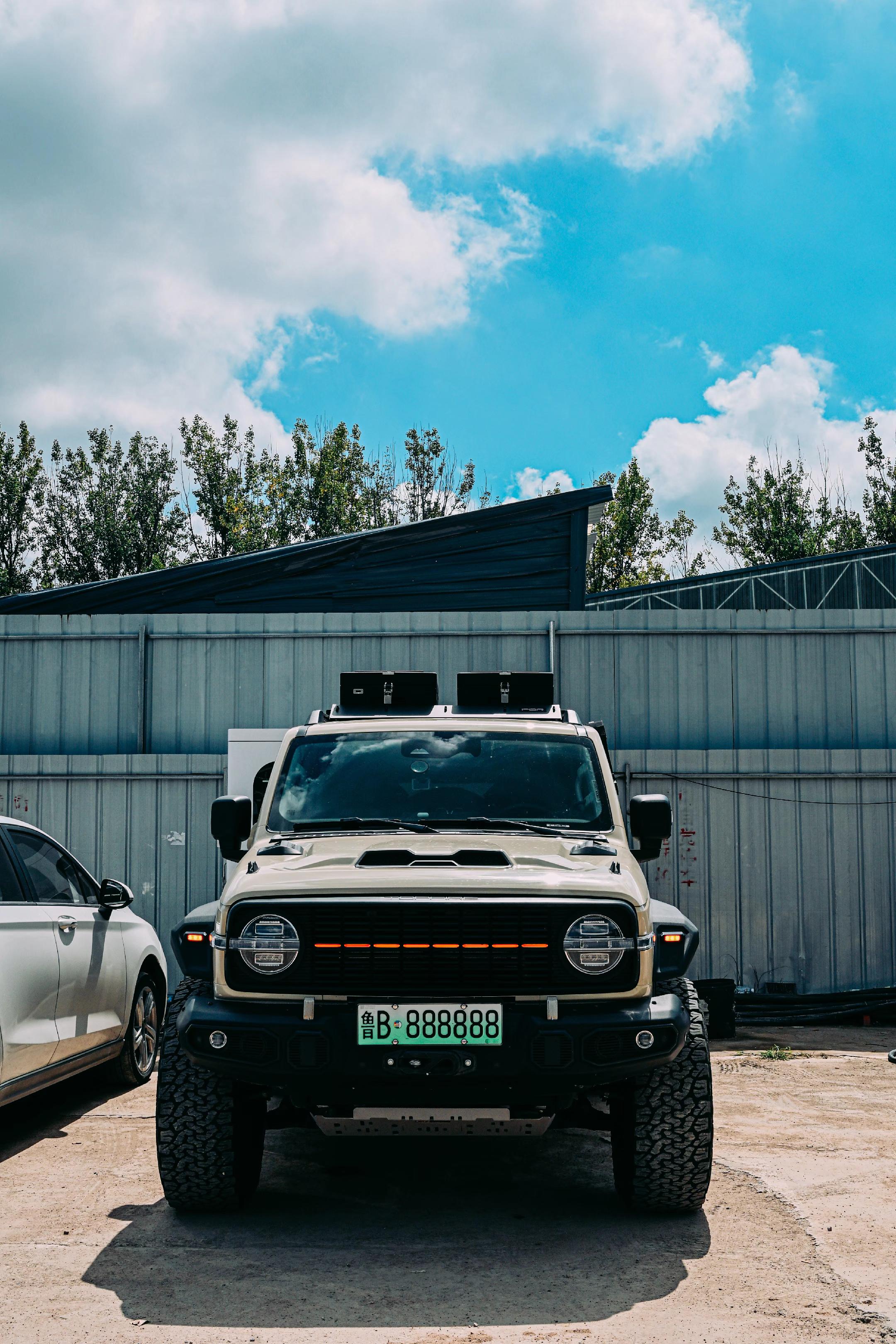 你们的300也长这样子吗。