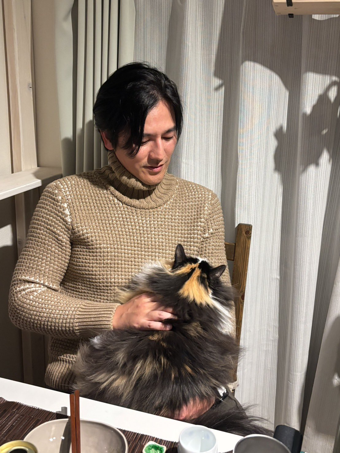 山崎潤（先日スターが家にやってきたスターは猫にも懐かれるさすがスター「アギト-超