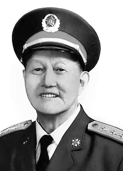 1946年洪学智到东北后部队饥寒交迫，国民党军需官找上门：我有粮食、药品、棉布、