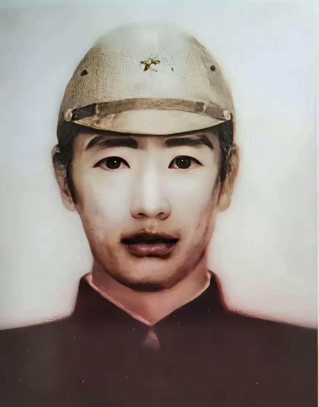 常隆基：22岁的东北孤胆英雄。常隆基，1925年生于吉林榆树，是普通的...
