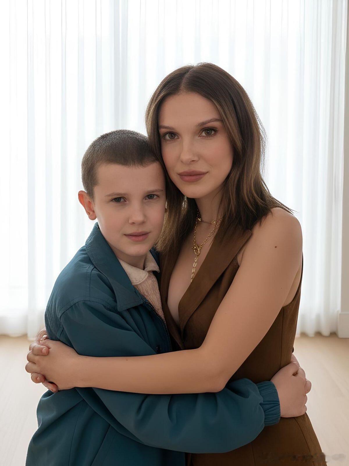 当2016年的《怪奇物语1》遇上2025年的《怪奇物语5》，AI合成的今昔对比怪