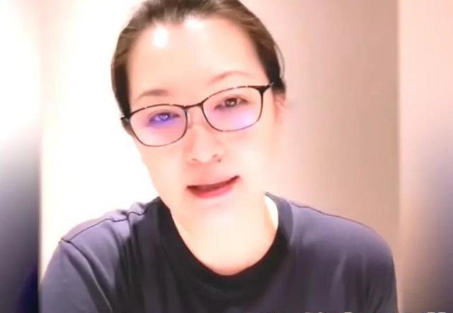 家财万贯治不好心病  马丽娟亲口细说球球抑郁十年  看完戳中无数人

谁能想到，