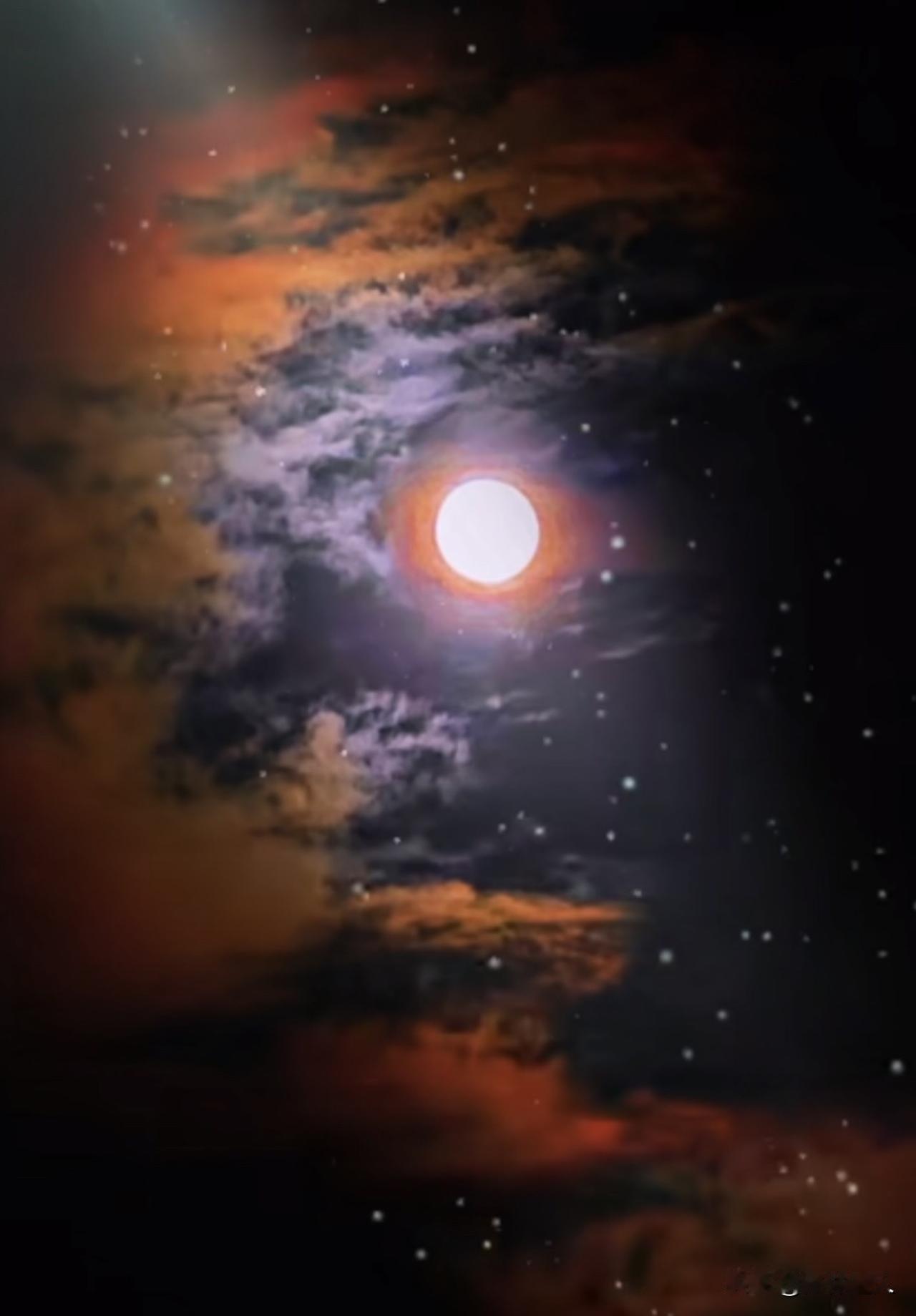 新思维：越爱合群的人，精神越匮乏。

其实，偏爱合群的人，要么自身精神匮乏，要么