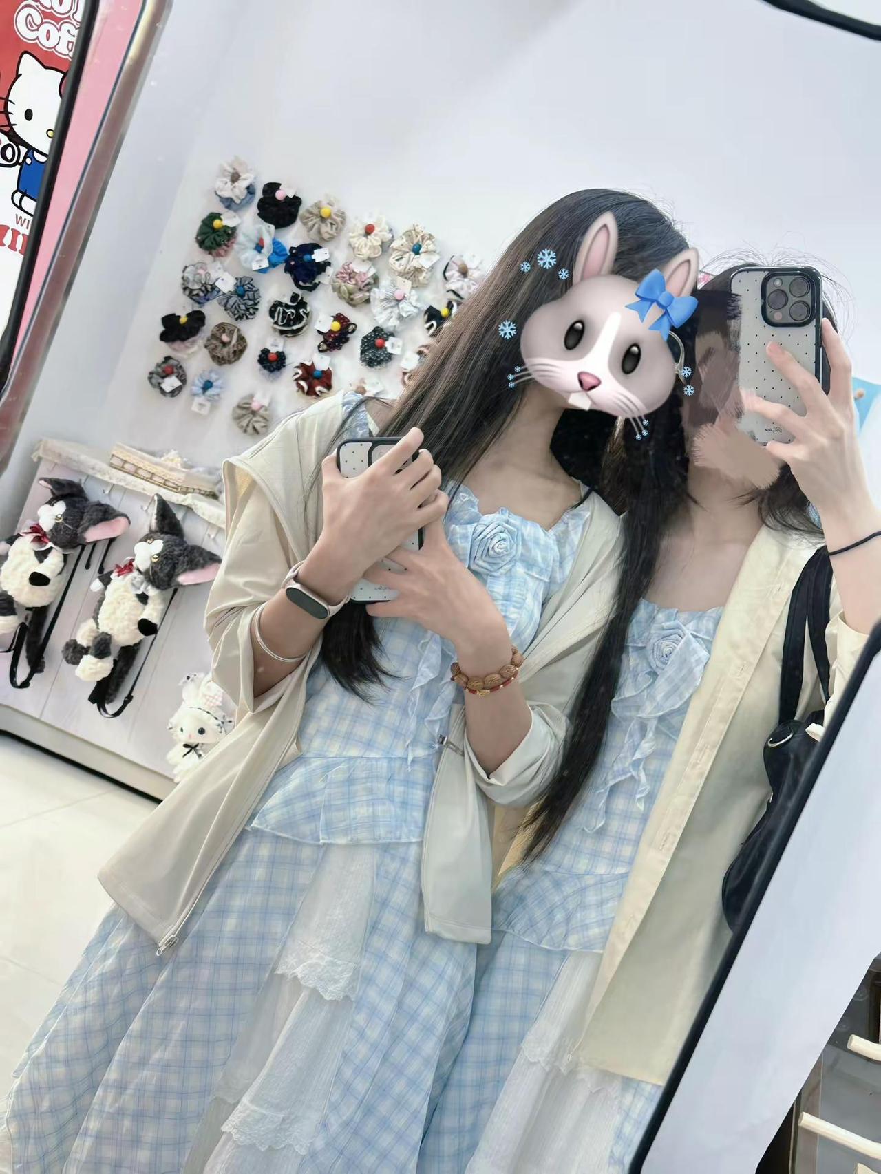 至少我們抬頭仰望天空的時侯 看的是同一片天空 不是嗎双子星@茉莉 怡怡宝贝