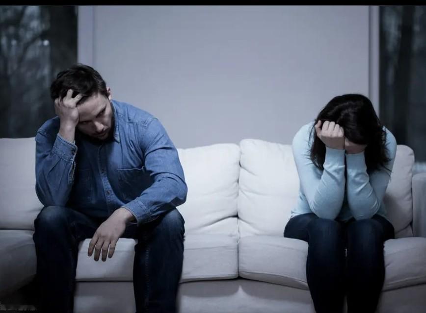 老婆牺牲一切换来丈夫背叛，情绪崩溃瞬间引发家庭大爆炸，震惊全村的真相竟如此残忍！