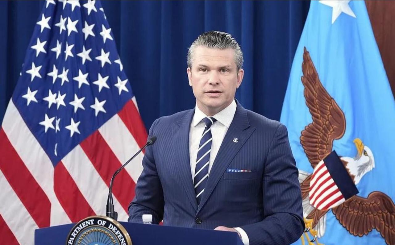 美国战争部长赫格塞思翻车了：谎报伤亡被捅出来，现在连他自己都怕被炒鱿鱼。

打仗