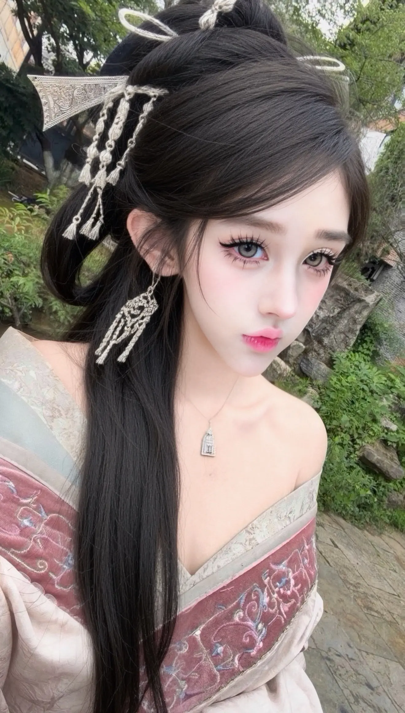 英雄难过美人关
