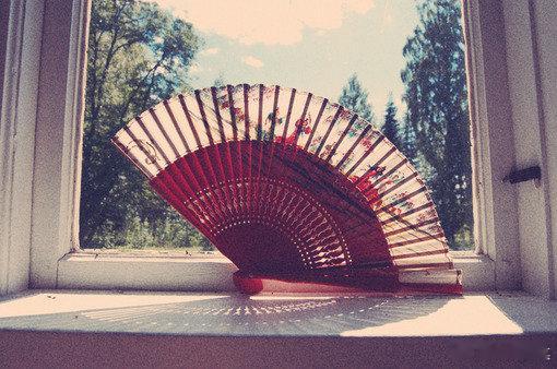 Life is a beautiful struggle.生命其实是一场美丽的挣