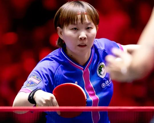 爆冷!
朱雨玲1-3不敌温特，无缘新加坡大满贯赛女单八强。1/4决赛，温特对阵王