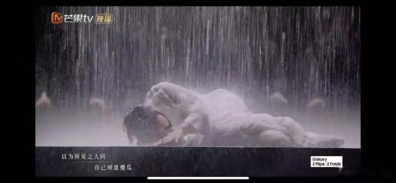 #韦礼安白衣湿身舞台# 这次看到韦礼安在舞台上的淋雨演绎简直就是负重一万斤长大的
