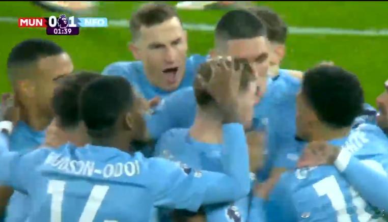 森林角球破门。曼联0-1诺丁汉森林 ManUtdspot[超话]  
