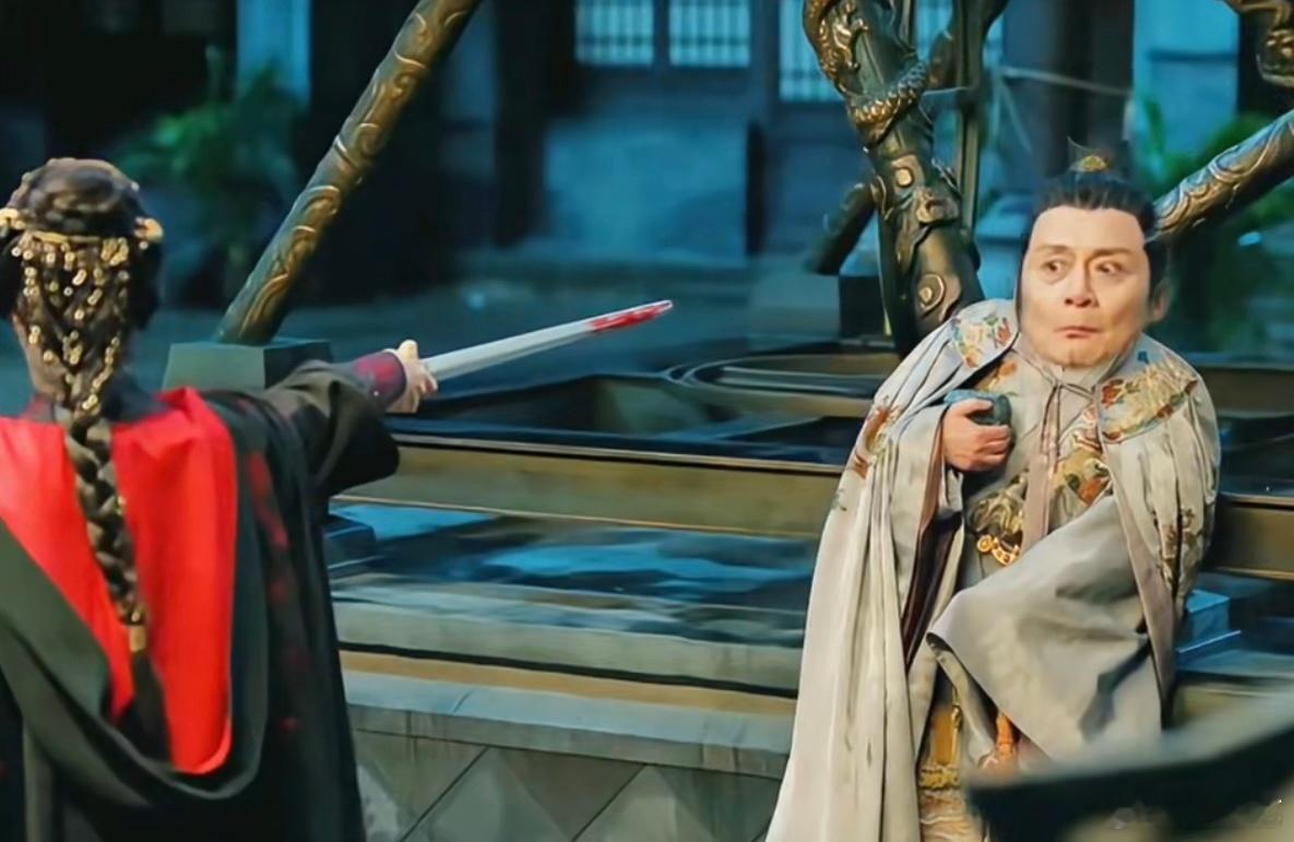 公公挨刀也要吃完这口瓜藏海传精神状态领先十年🤣曹公公先吃瓜，再保命🤣🤣 ​