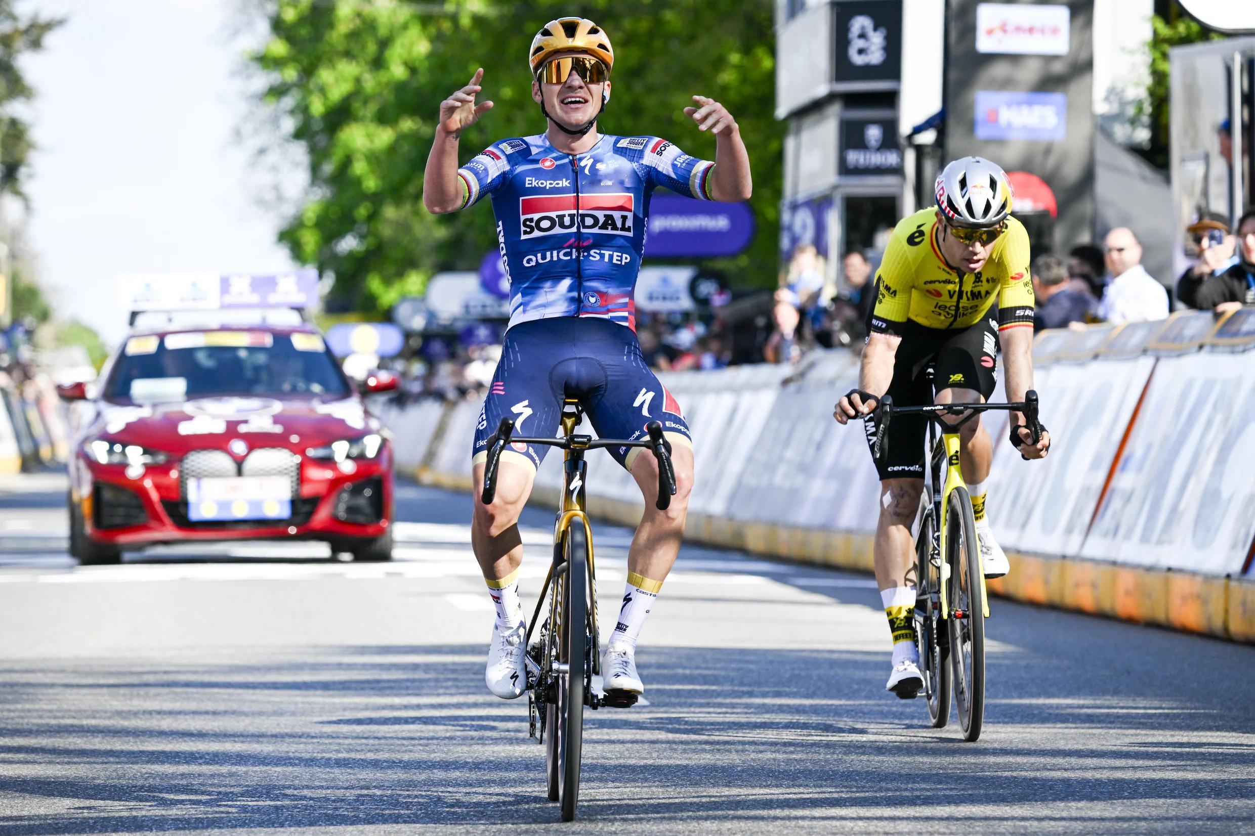 三天，两场比赛，太多不可思议的事情1.爱妃赛前爆出改信仰（啊？？）然后又说他相信