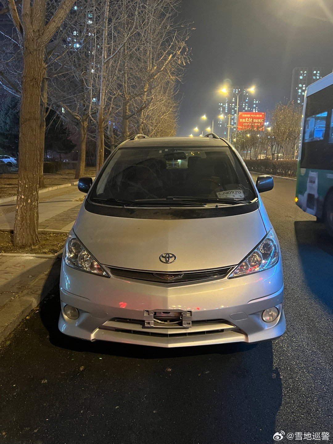 要说最早对国人进行家用MPV启蒙教育的汽车品牌一定是丰田无出其右，从当时的进口量