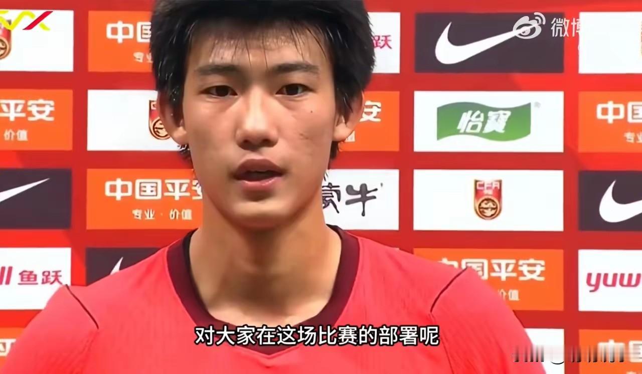 让17岁孩子出来挨骂

不是因为赵松源说错了话

也不是因为他是清华附中跳级上来