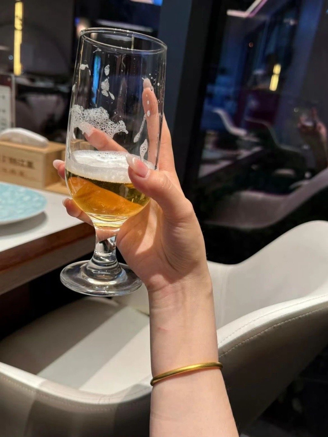 𝘿𝙖𝙞𝙡𝙮 𝙡𝙞𝙛𝙚👐🏻谁不是一边热爱生活 一边不太想活 