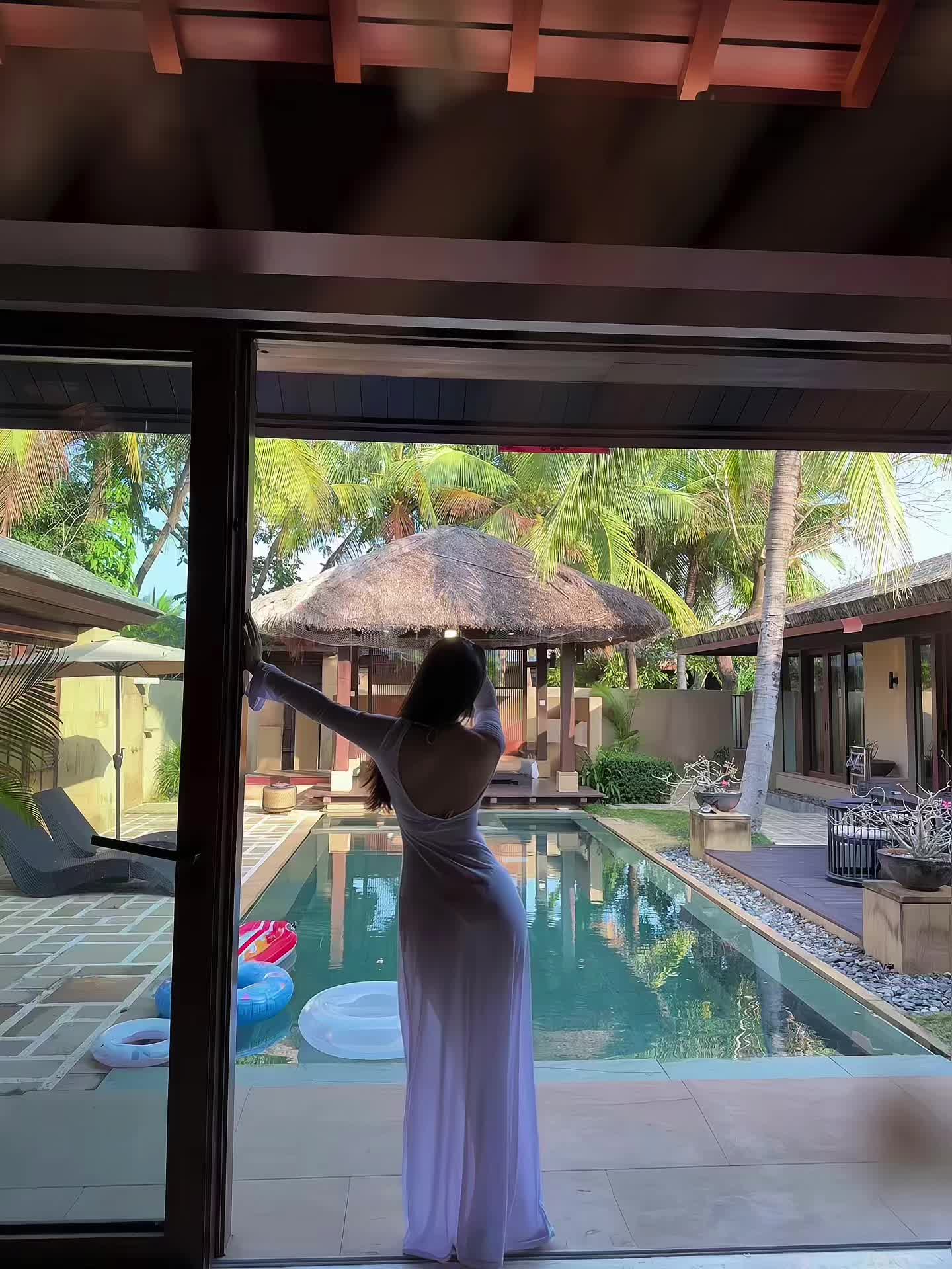 生活好痛 先玩了再说