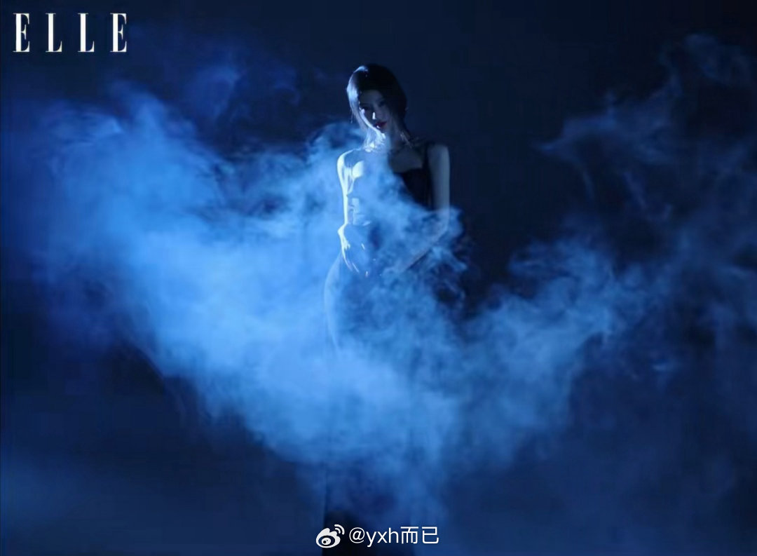 鞠婧祎 ELLE美人图 ELLE主编盖章夸鞠婧祎了！说她镜头前非常专业，性格明媚