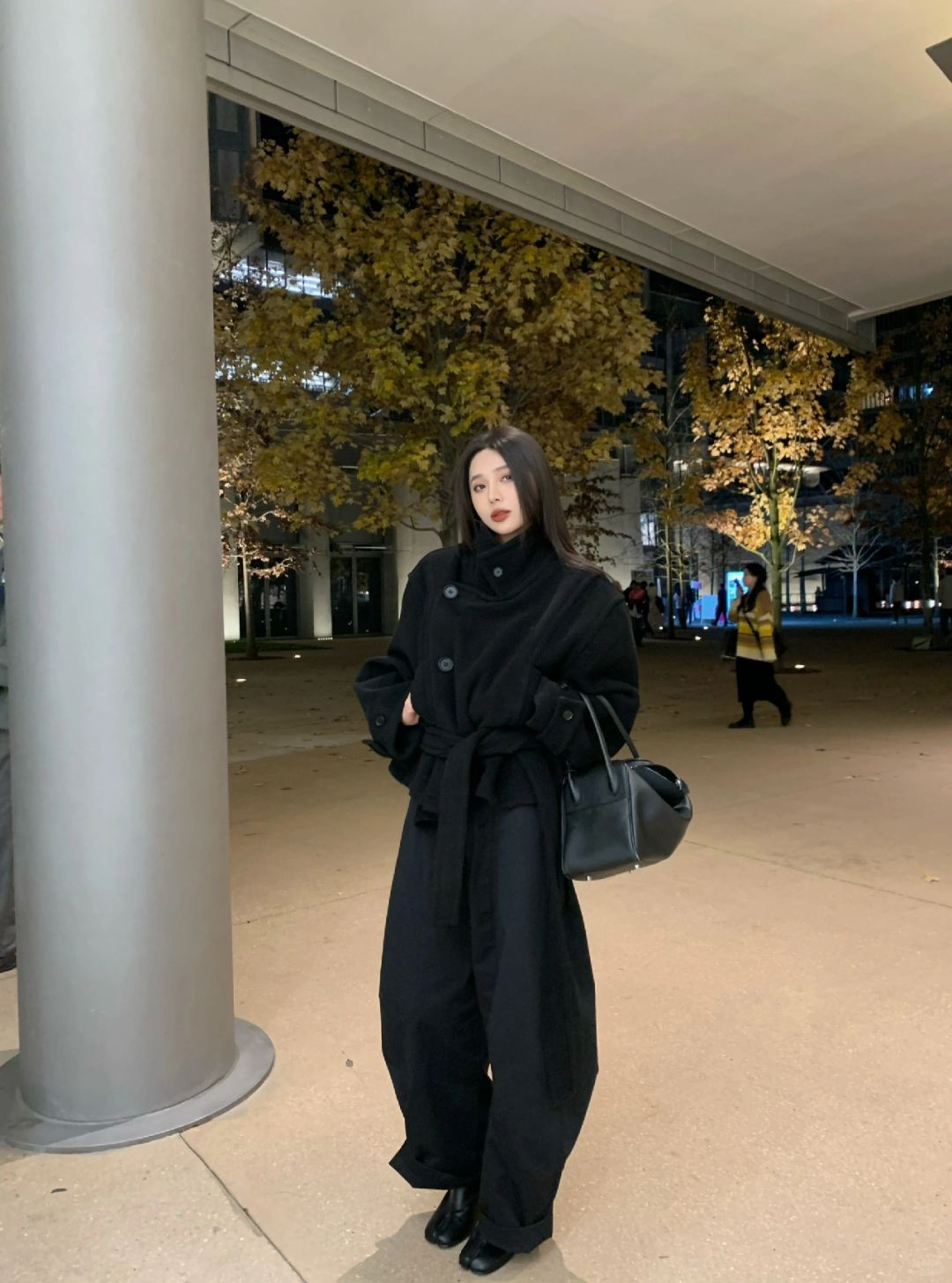 All black 极简