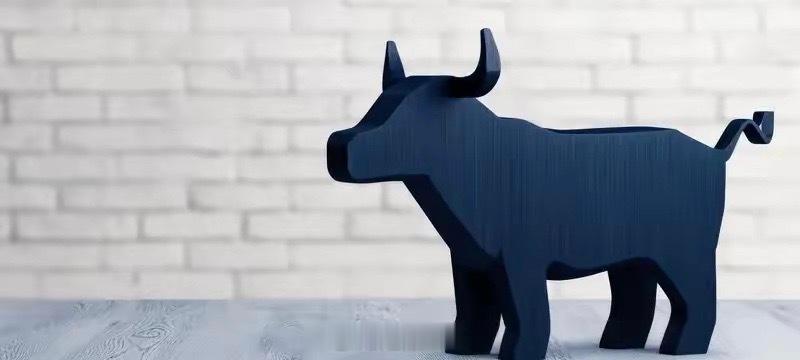 交易的本质实则是自我修行，真正造成差距的并非技巧，而是心态。高手善于克制冲动，将