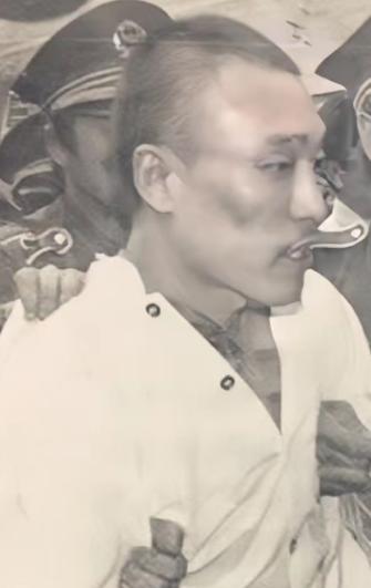 1985年，“山西贼王”王彦青即将被执行死刑，绝望之际，他提出用开锁绝技换命，警