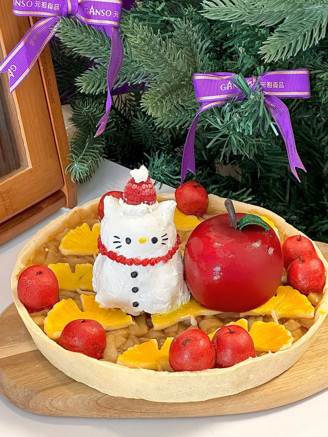Hello Kitty雪人银杏叶苹果派