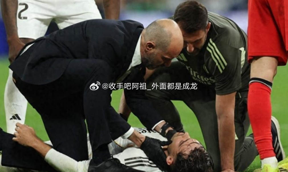 据西班牙六台记者Edu Aguirre报道，阿森西奥希望在3月7日皇马客场对阵塞