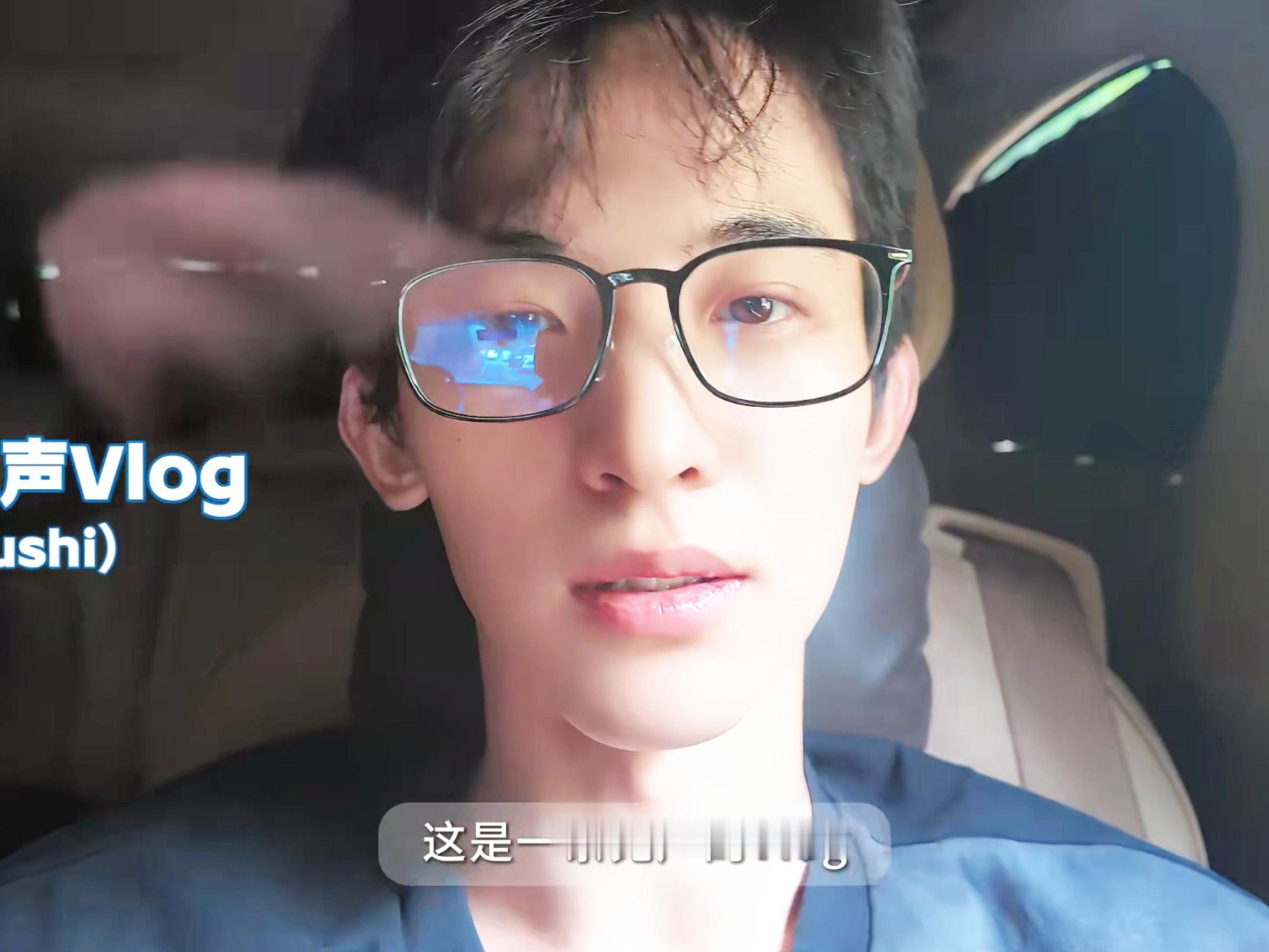 «这是一条无声的vlog»然后叽叽喳喳跟我们报备了一堆（） 