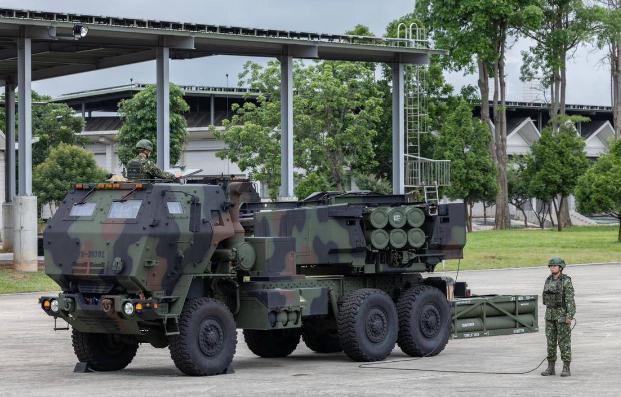 军火还未抵台，洪秀柱突然表态，大陆告知台当局，祖国必将统一

钱早就付了，东西却