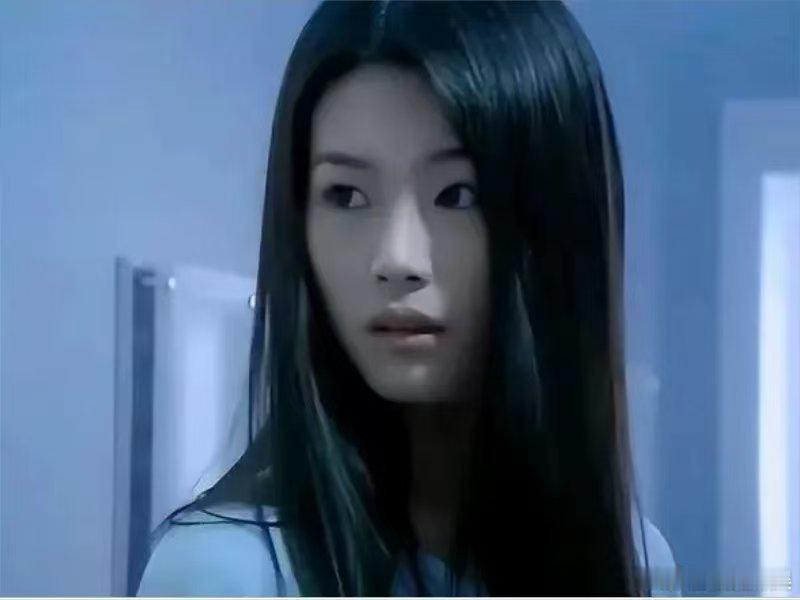 于娜退圈十年归来胖若两人21天重养自己曾经凭借高颜值和好身材圈粉无数，沉寂多年身