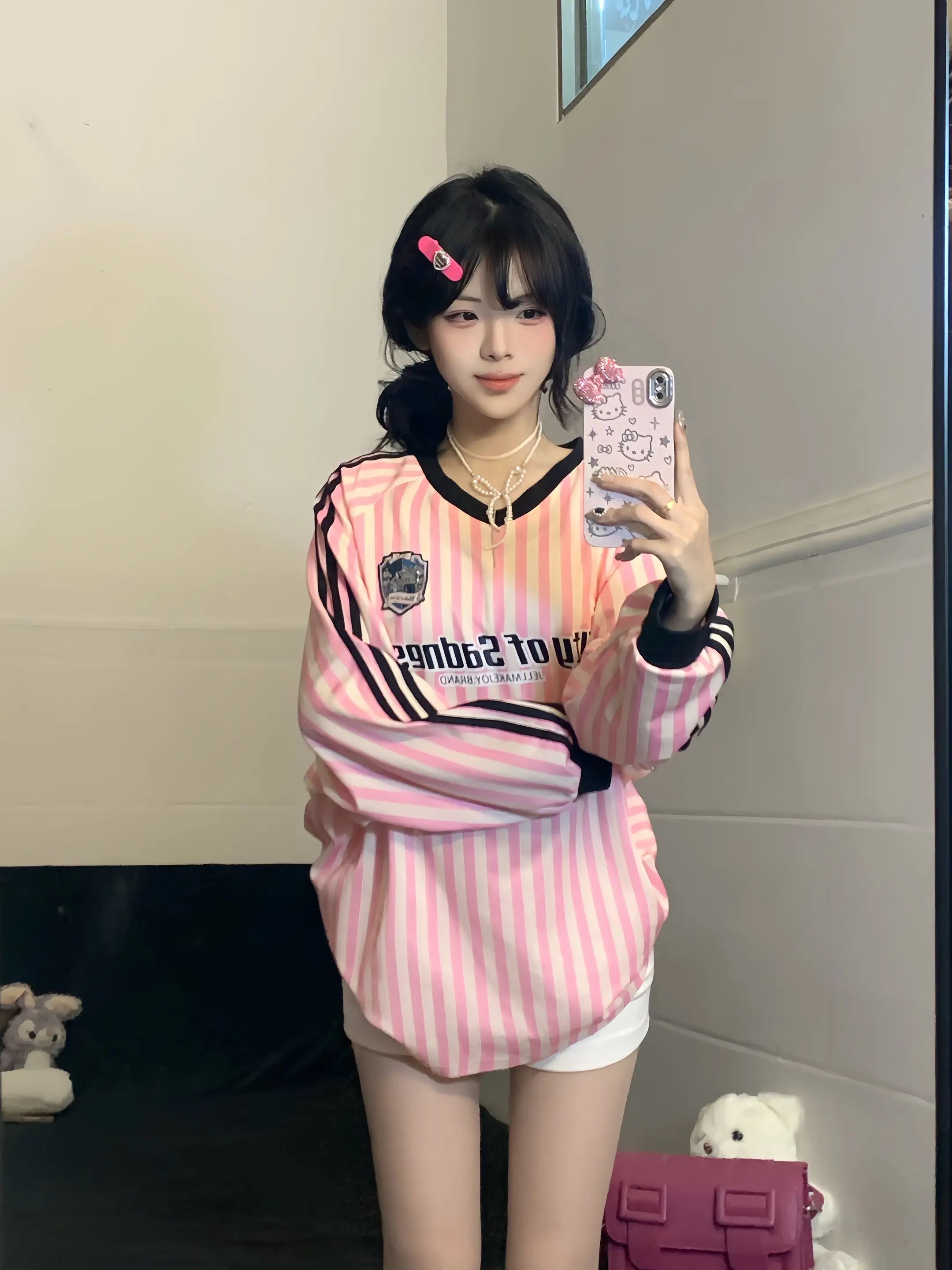 一股强劲的音乐袭来。
