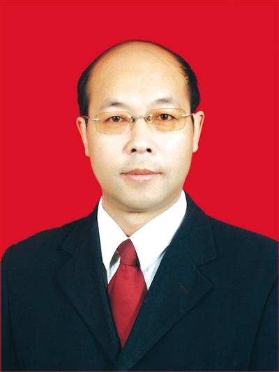 宁夏，长期研究政策和农业的罗全福，退休后栽了

老罗1963年10月出生，长期在