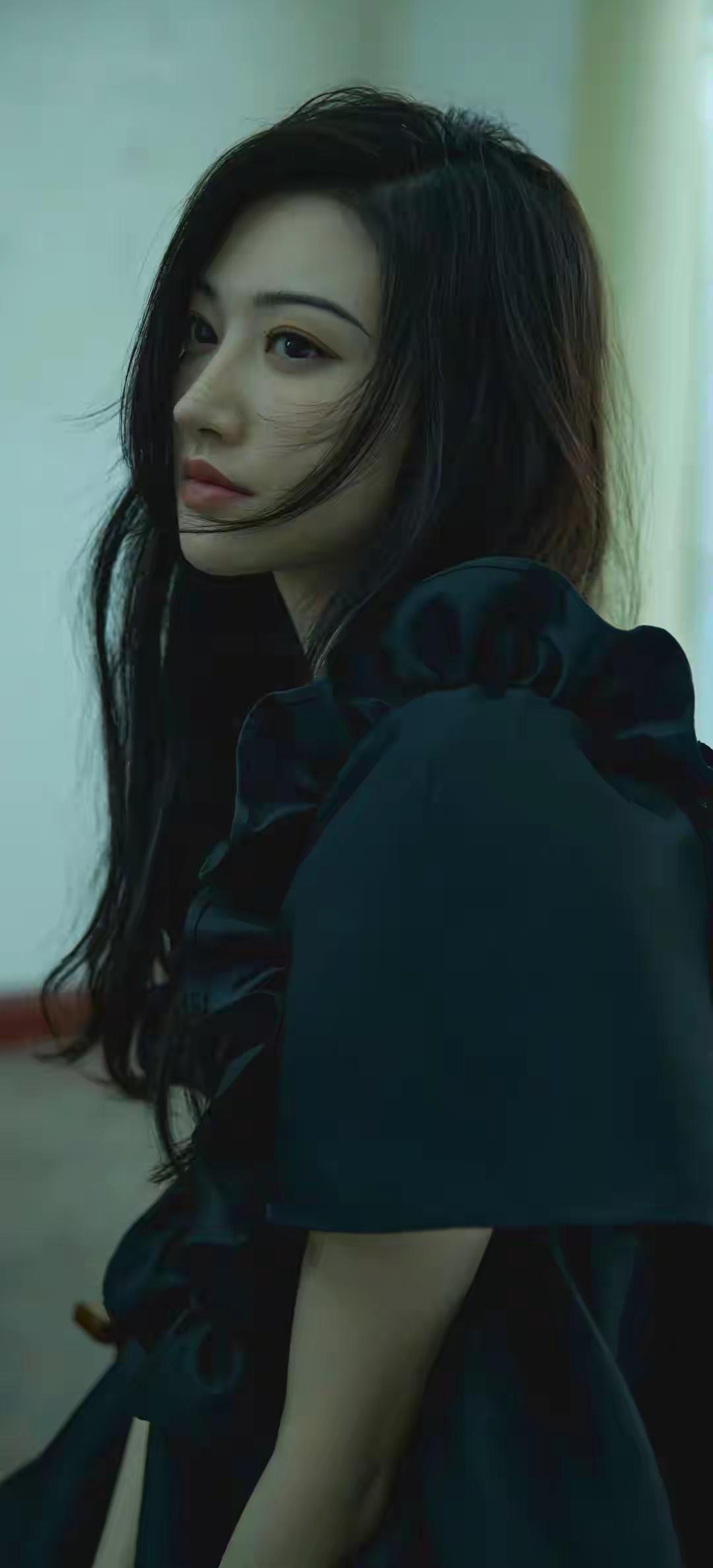 景甜可爱多一点，干爽多一点