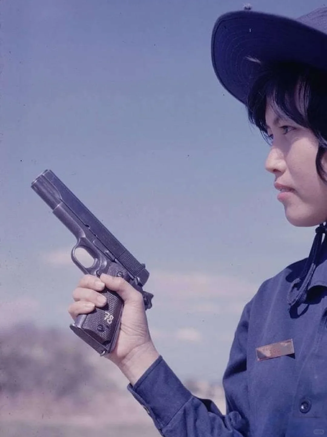 1961-1962年间，美国《生活》杂志拍摄的南越女兵训练照