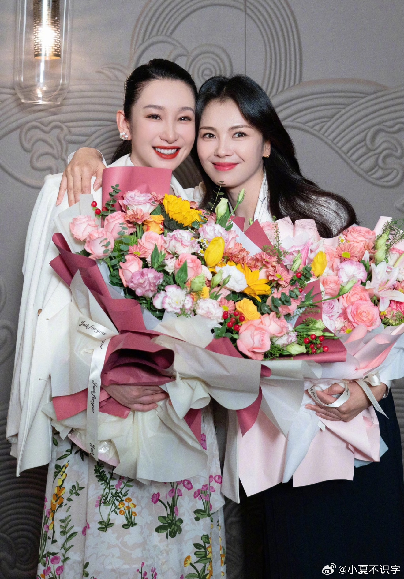 刘涛没吃过的第一时间想到秦海璐炙热游戏百厨大战 刘涛秦海璐闺蜜情深，刘涛吃到啥都