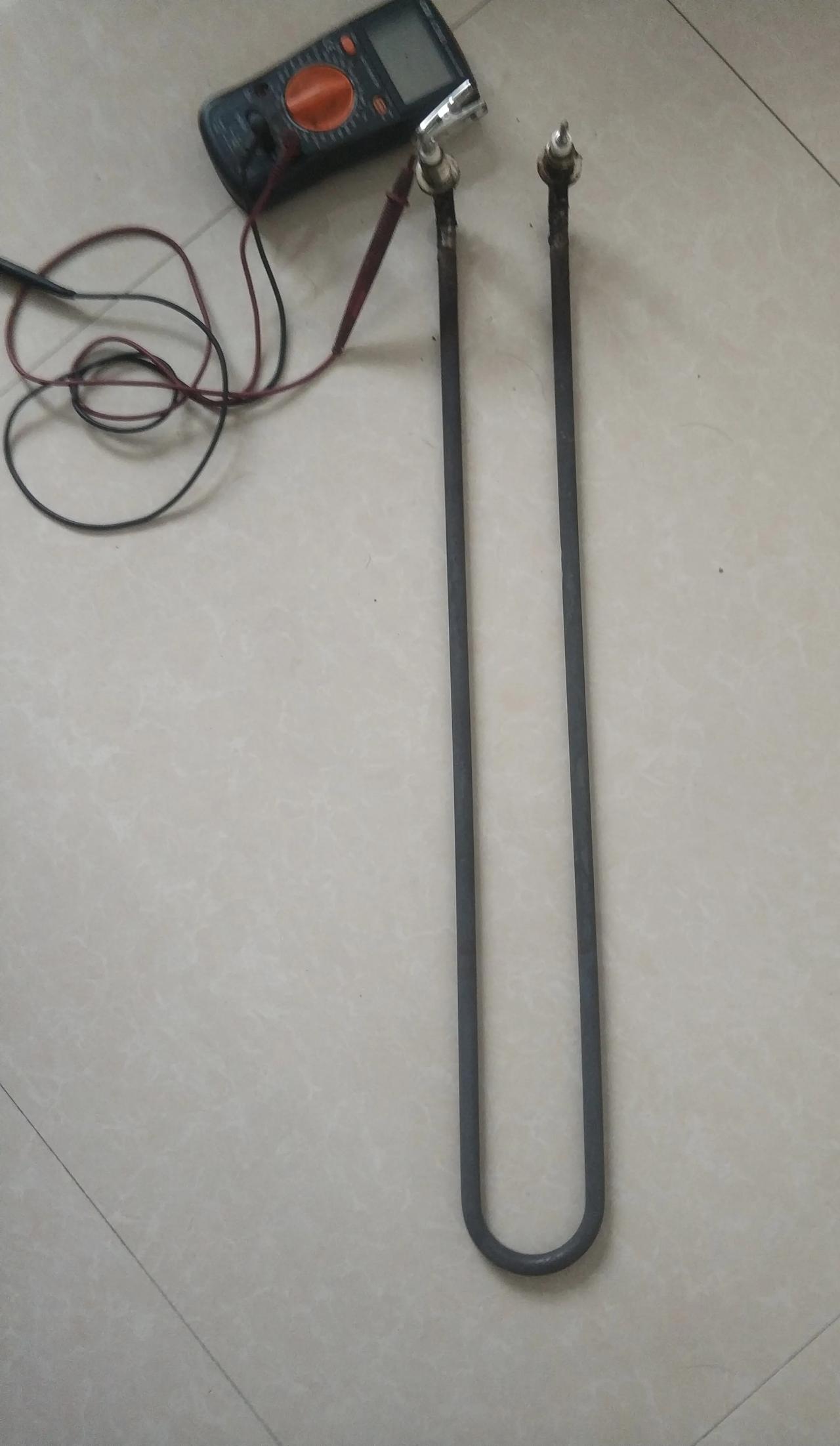 这是万用表的问题吗？
一烤箱漏电跳闸，用数字万用表测其电热管绝缘电阻“无穷大”，