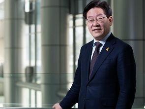 李在明和高市早苗“分道扬镳”了！

李在明带着韩国“商界天团”访华。而且是打破了