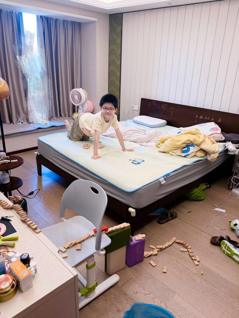 ……可以明天就开学吗？可以吗？可以……吗！！ 