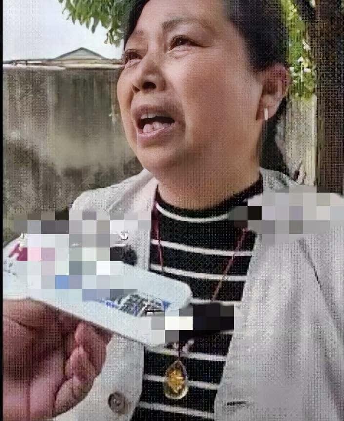武汉黄土坡“癌症村”实情曝光：585人村落62人患癌，真实困境远超数据
 
大象