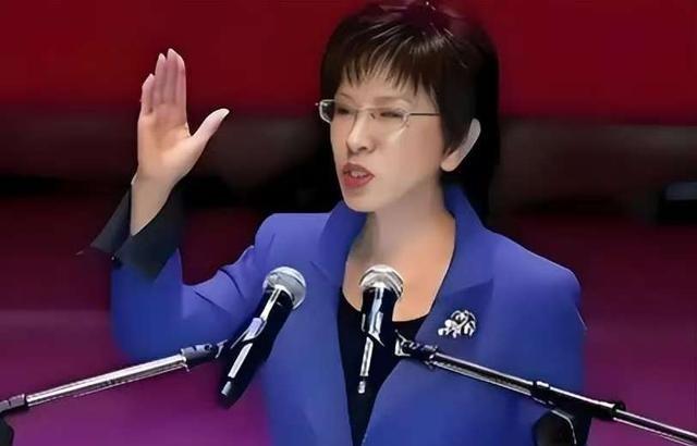 洪秀柱露出真面目了！强调统一是国民党的目标，而不是现在的口号。

国民党两岸政策