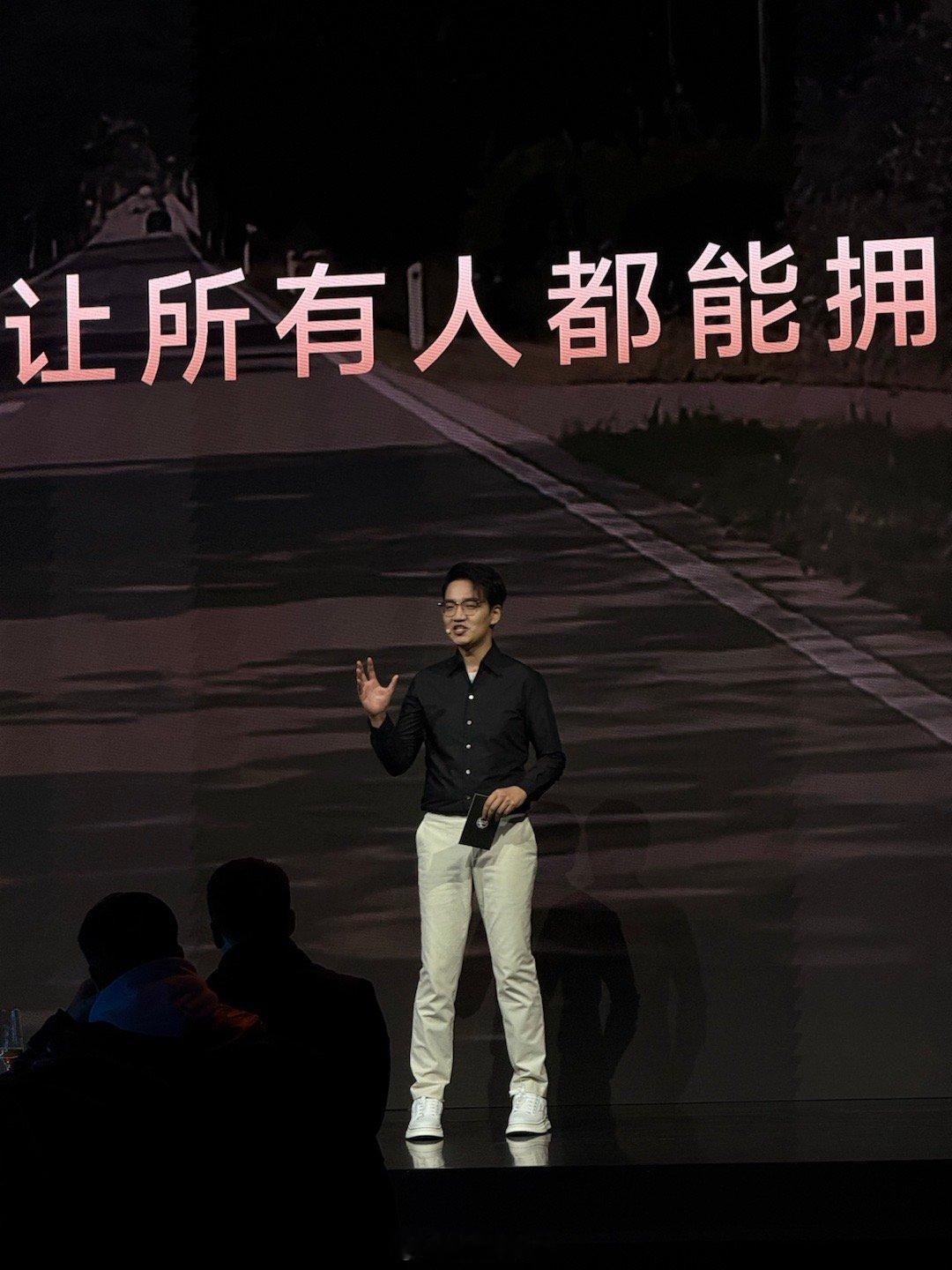 总结：MG7焕彩之夜就四个字“全系标配”直接拉满～ 广州·广州之窗艺术中心