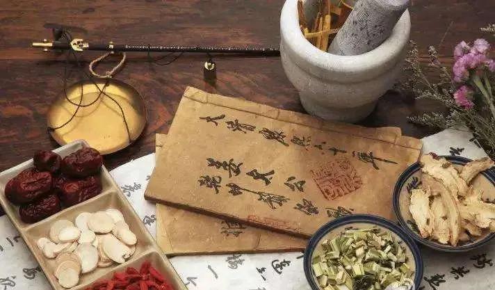 你还在为各种疾病烦恼吗？今天给大家介绍十一种常用中成药，每种都是疾病最怕的“处方