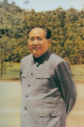 1948年，聂荣臻的秘书问毛主席：“如果没有西安事变，我们现在会怎样？”毛主席：