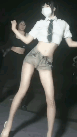 只有女子才能跳出魔性的舞蹈，男人根本做不到这点。
