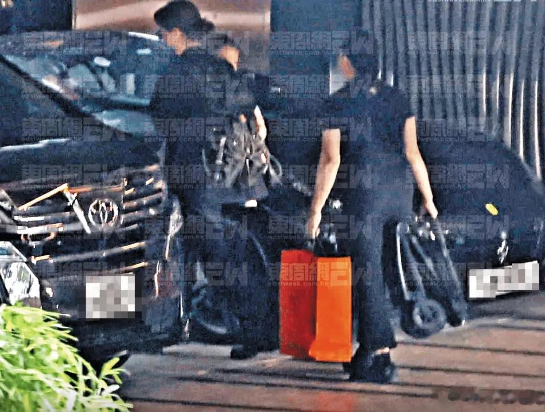谢婷婷带儿子赶回香港，谢贤临终前见到外孙，原计划三代同堂庆生！ 